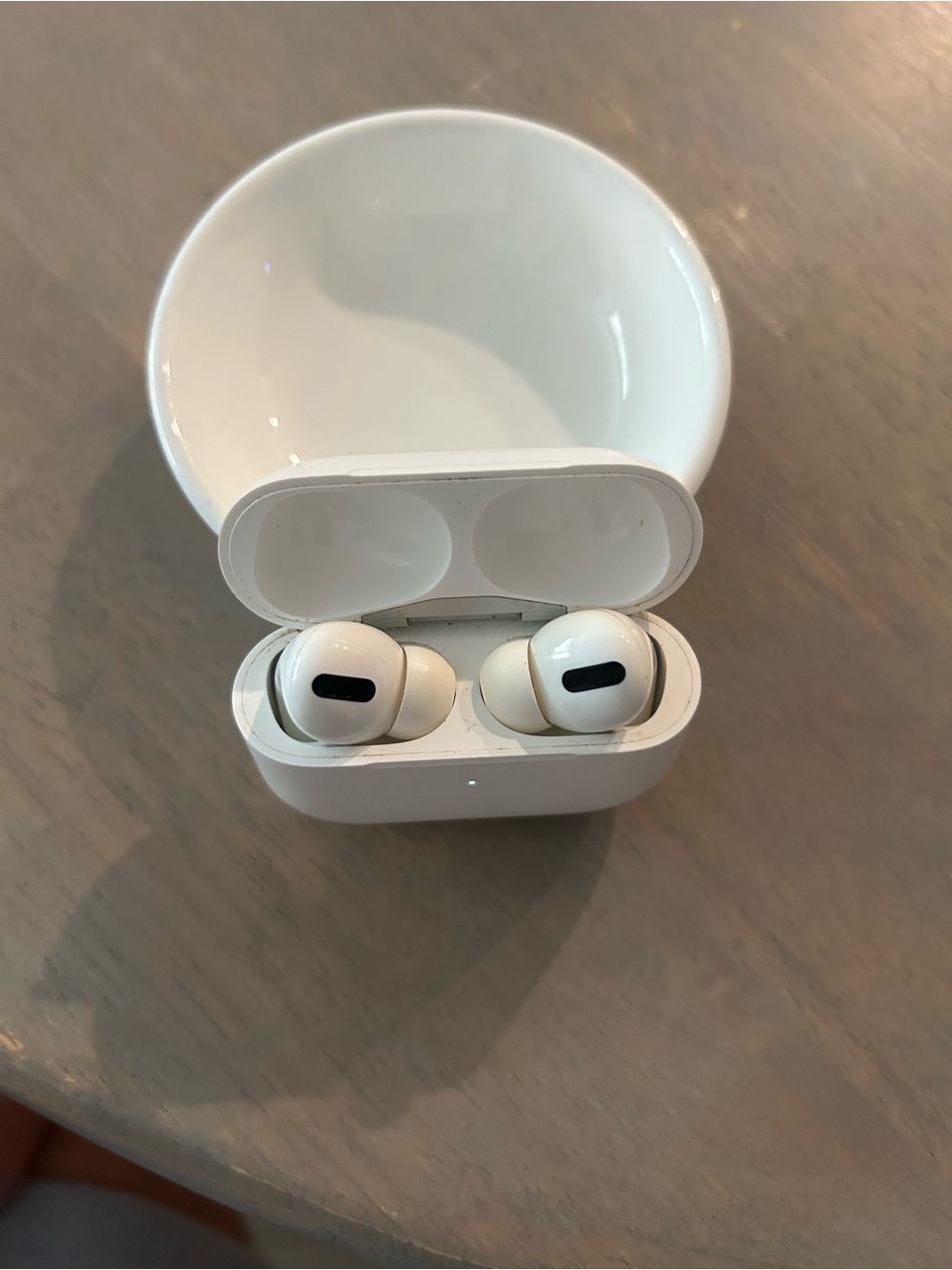 AirPod Pro - 6F21